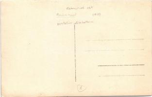 1919 Budapest V. Országház főbejárata a proletár diktatúra elején, katonák és civilek ágyúval. photo