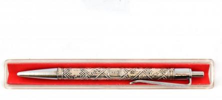 Részben ezüst borítású toll, héber motívumokkal, jó állapotban, tokkal, h: 14 cm