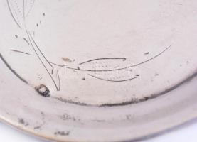 Ezüst (Ag) tálka. jelzett 24,2 g, d: 8 cm