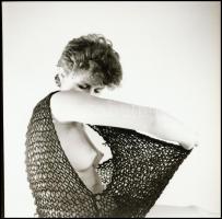 Csakis meztelen jó ... - Menesdorfer Lajos (1941-2005) budapesti fotóművész hagyatékából, eltérő idő...