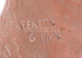 G. Fekete Géza (1906-1976): Anya gyermekével. Terrakotta szobor. Törött, ragasztott. Jelzett. 40 cm