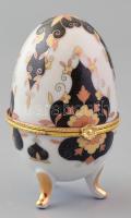 Porcelán tojás, matricás, jelzetlen, kopásokkal, m: 10,5 cm