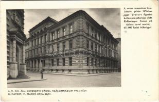 1943 Budapest V. M. kir. áll. Berzsenyi Dániel Reálgimnázium palotája. E képet 75 éves fennállásának évfordulóján adta ki az intézet. Markó utca 29/31. (EK)