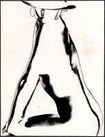 cca 1977 Balás Klára: Torzó kompozíció, feliratozott vintage fotóművészeti alkotás, a magyar fotográfia avantgarde korszakából, 35,3x27,2 cm