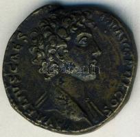 Római Császárság MARCUS AURELIUS 139-180. As T:3 Verési hibából eredő kitörések a peremen!