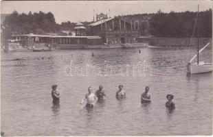 1909 Mali Losinj, Lussinpiccolo; Cigale / fürdőzők, strand, kávéház és büfé / beach, bathers, café and buffet. photo