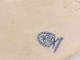 Herendi nagy méretű fésülködő akt. Formaterv: Szilágyi Nagy István. Kézzel festett, jelzett, hibátla...