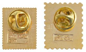 Svájc DN Svájci bélyegek képével díszített, bélyeg alakú, műgyantás, aranyozott fém kitűzők (2xklf) ...