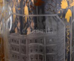 Balatonfüredi emlék pohár.  Erzsébet udvar és a füredi kút képével. XIX. sz. vége. Kézzel festett, m...