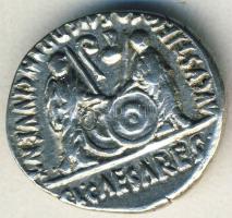 Római Császárság AUGUSTUS ie. 63-iu. 14. Denár Ag T:2/3+ R!