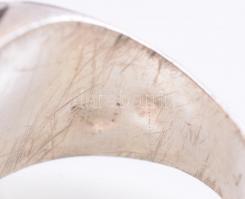 Ezüst(Ag) zománcozott gyűrű, jelzett, méret: 57, bruttó: 4,41 g