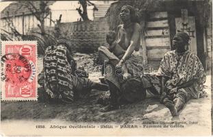 1909 Dakar, Femmes de Griots / African folklore, half-nude woman (EK)