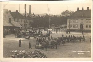 Tromso, Tromsö; Torvet, Apotek / square, market vendors, pharmacy (EB)