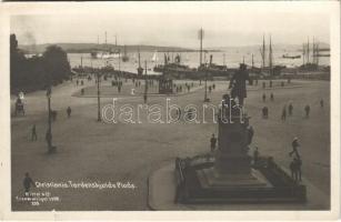 Oslo, Christiania, Kristiania; Tordenskjolds Plads / square, monument, port