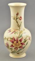 Zsolnay virág mintás váza. Kézzel festett, jelzett (Dajkáné), hibátlan m:26 cm