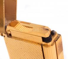 Aranyozott Dupont öngyújtó, sorszámozott, saját dobozában 5,5x3,5 cm