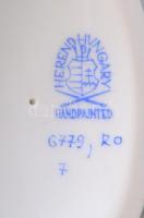 Herendi Rotschild mintás váza. Kézzel festett, jelzett, minimális kopással. m: 19,5 cm