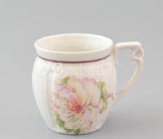 Virágmintás porcelán csésze, 1506 formaszámmal, matricás, kis kopásnyomokkal, m: 5,5 cm, d: 5 cm