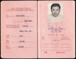 1978 Magyar Népköztársaság által kiállított fényképes piros útlevél / Hungarian passport