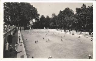 1937 Esztergom, Hotel Szent István fürdő szálloda és étterem (bérlő Wenesz János), fürdőzők, Bazilika