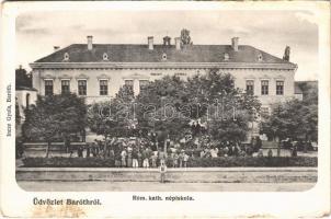 1911 Barót, Baraolt; Római katolikus népiskola, ünnepség zenekarral. Incze Gyula / school, celebration with music band (EK)