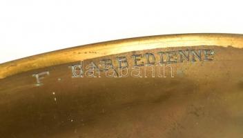 Barbedienne-Levillain antik jelenetes középrésszel díszített bronz tányér, jelzett, jó állapotban, d...