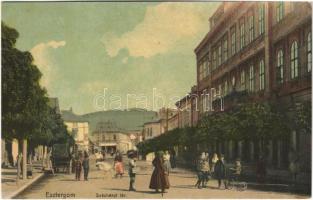 1910 Esztergom, Széchenyi tér, babakocsik, tricikli, lovaskocsi