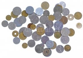 55db-os francia, olasz, portugál és spanyol érmetétel T:vegyes 55pcs French, Italian, Portuguese and Spanish coin lot C:mixed