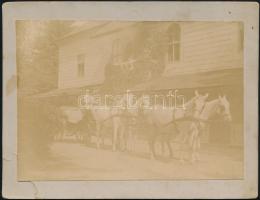 1907 Erdély, Középfalva kúria fogattal feliratozott keményhátú fotó 13x10 cm