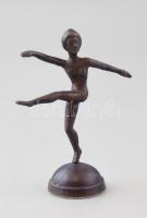 Bronz női táncos figura. Jelzés nélkül m: 10 cm