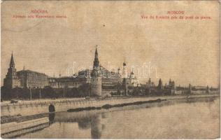 Moscow, Moscou; Vue du Kremlin pris du pont de pierre (EB)