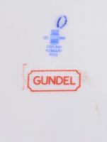 Zsolnay Pompadour mintás porcelán tál, hátoldalán "Gundel" felirattal, jelzett, kopásnyomo...