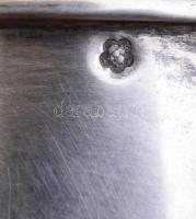 Art deco ezüst (Ag) szószos kínáló alátéttel, csont berakással. XX. sz. eleje. Jelzett, HS mesterjeg...