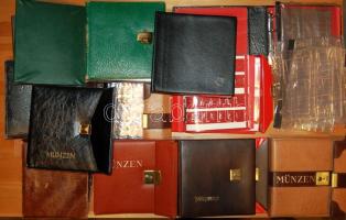 Hagyaték tétel, 11db használt éremberakó, albumlapokkal, ill. anélkül + 12db különálló albumlap