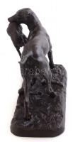 Vadászkutya, öntöttvas figura, jelzés nélkül, 20×26 cm