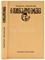 Gundel Imre és Harmath Judit: A vendéglátás emlékei. A pesti, budai, óbudai fogadók, vendéglők, korcsmák, serházak, kávéházak, mulatók, cukrászdák és egyéb vendéglátóhelyek életéből. Bp, 1979, Közgazdasági és Jogi Könyvkiadó. Kiadói egészvászon-kötés,