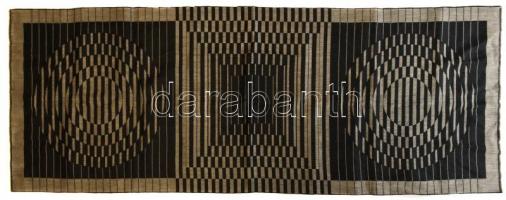 Victor Vasarely: Op-art lakástextília. Falvédő, szőnyeg. Vászon. Jelzés nélkül. / Op art linen wall.carpet 160x60 cm