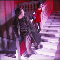 Szabó Róbert - Gerő András: Lécsőházi randevú, 4 db színes fotónegatív, 6×6 cm