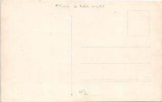 Első világháborús osztrák-magyar katonák piknikeznek a trén mellett / WWI K.u.k. military, soldiers ...