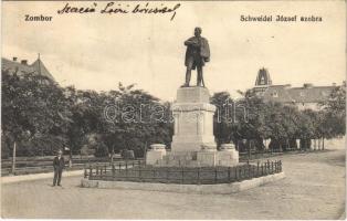 1914 Zombor, Sombor; Schweidel József szobra. Kaufmann Emil kiadása / statue, monument