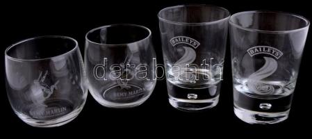 16 db márkás üvegpohár, közte: Vilmos, St. Hubertus, Rémy Martin, Baileys, hibátlan, m: 9-11 cm