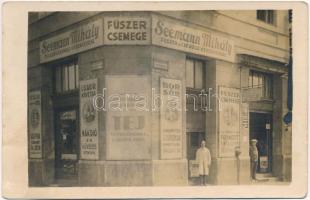 Budapest IX. Ferencváros, Seemann Mihály fűszer és csemege kereskedése, üzlet. Soroksári út 38. photo (ragasztónyom / gluemark)