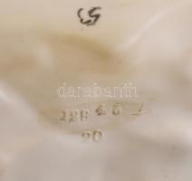 Farkaskutyák. Mázas kerámia. XIX. sz. vége. Formaszámmal jelzett, kis lepattanásokkal. 24x18x21 cm