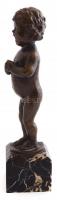 Vastagh Éva (1900-1942): Síró kisfiú. Bronz, jelzett, márvány talapzaton. 24,5 cm / Crying boy. Bron...