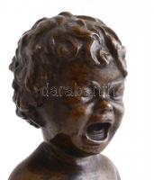 Vastagh Éva (1900-1942): Síró kisfiú. Bronz, jelzett, márvány talapzaton. 24,5 cm / Crying boy. Bron...