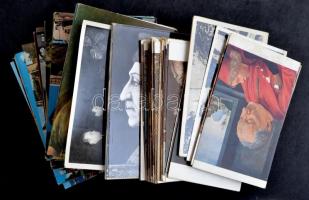 Régi és modern festmény reprodukciók, modern főleg külföldi városképek, összesen legalább 150 db lap...