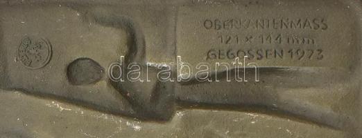 Anna Woelfle-Fabricius (1906-1974): A múzsák. fém dombormű, jelzett  12x14 cm