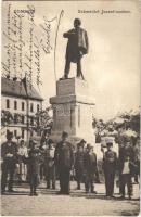 1909 Zombor, Sombor; Schweidel József szobra, csendőr. Kaufmann B. kiadása / statue, gendarme (EK)