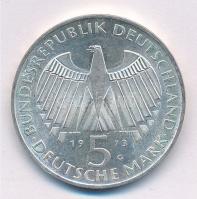 NSZK 1973G 5M Ag "A Frankfurti Parlament 125. évfordulója" T:1-
FRG 1973G 5 Mark Ag &quot...