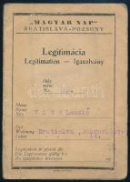 1936 Vass László (1905-1950) újságíró, kritikus a felvidéki Magyar Nap c. lap szerkesztőjének fényké...